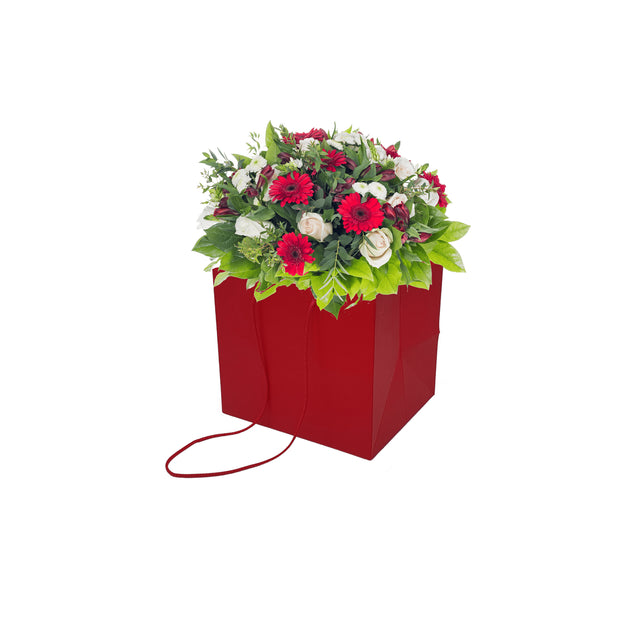 Pungă hârtie ROȘIE pentru flori cu mânere din șnur textil 16 x 17(H) x 15cm