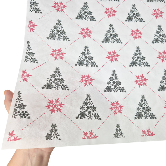Hârtie de mătase model Crăciun Festive Trees, textură și transparență, 28gsm – dimensiune 50x75cm