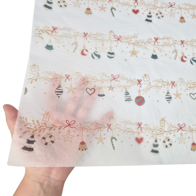 Hârtie de mătase model Crăciun Tinsel Tales, textură și transparență, 17gsm – dimensiune 50x75cm