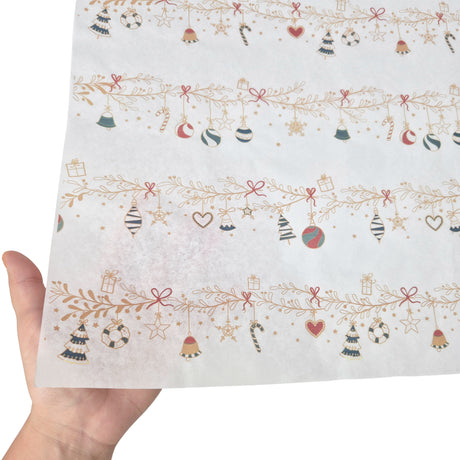 Hârtie de mătase model Crăciun Tinsel Tales, textură și transparență, 28gsm – dimensiune 50x75cm