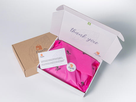 Hârtie de mătase fuchsia, aranjată într-o cutie de transport si thank you card, 28g/m² – dimensiune 50x75cm