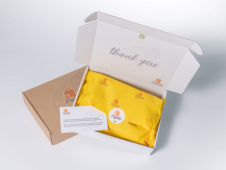 Hârtie de mătase galbenă, aranjată într-o cutie de transport si thank you card, 28g/m² – dimensiune 50x75cm