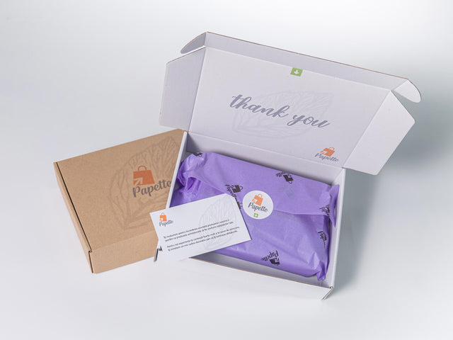 Hârtie de mătase lavandă, aranjată într-o cutie de transport si thank you card, 28g/m² – dimensiune 50x75cm