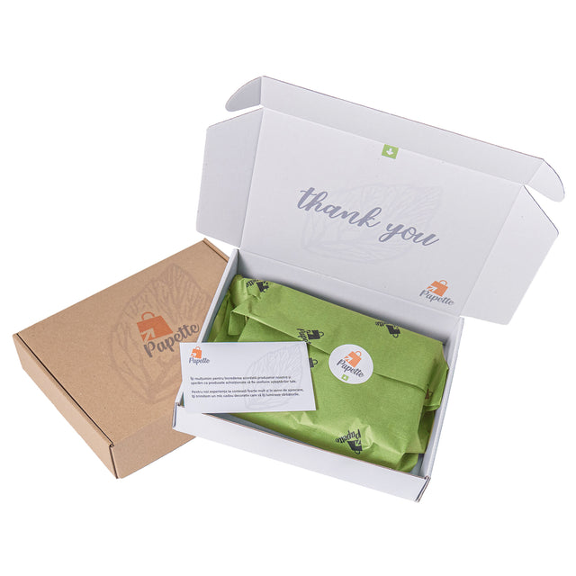 Hârtie de mătase verde masliniu, aranjată într-o cutie de transport si thank you card, 28g/m² – dimensiune 50x75cm