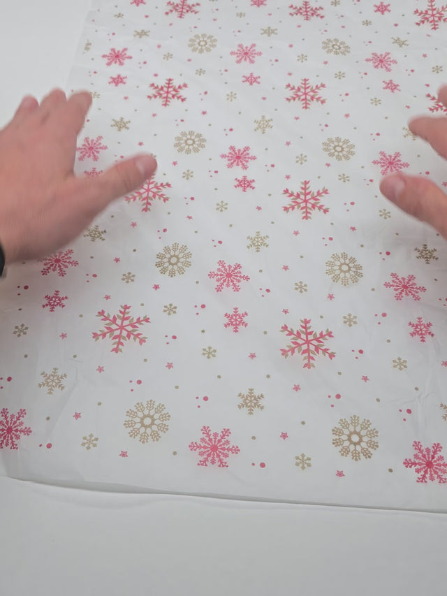 Impachetare Hârtie de mătase model Crăciun Crimson Crystals, 17 g/m² – dimensiune 50x75cm