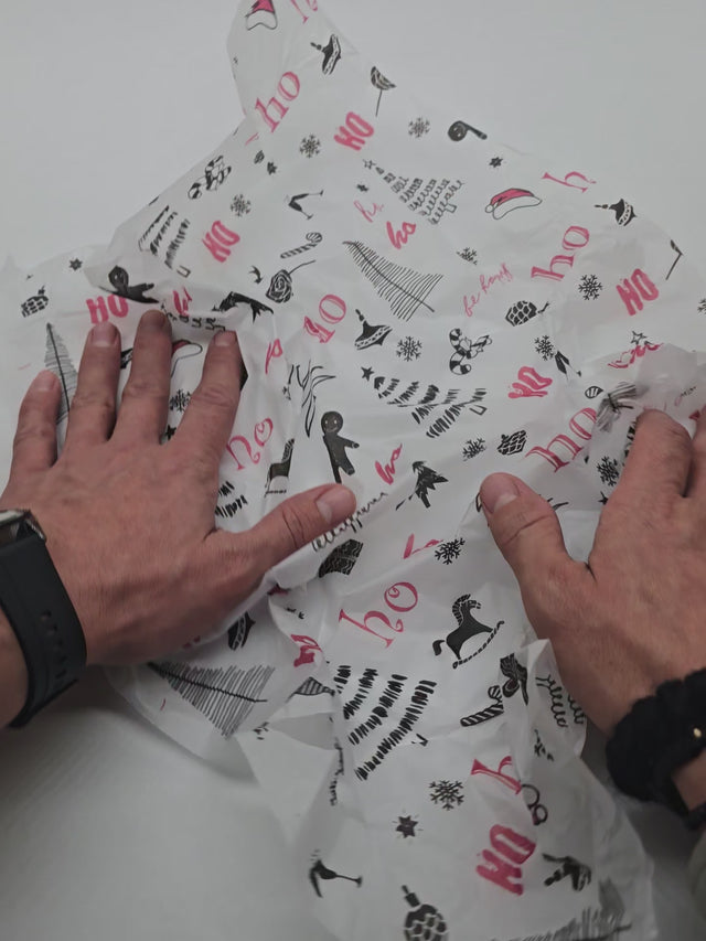 Impachetare Hârtie de mătase model Crăciun Ho Ho Fun, 17 g/m² – dimensiune 50x75cm