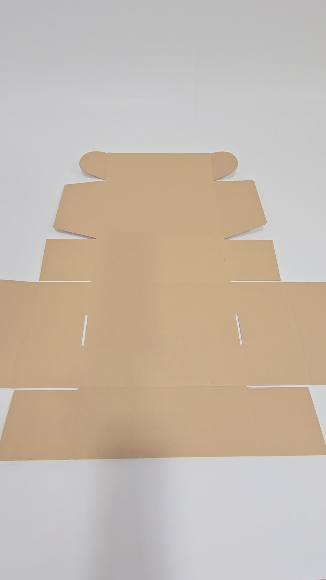 Ansamblare Cutie cu autoformare NATUR Model Craciun Crimson Crystals dimensiune 28 x 20 x 10cm