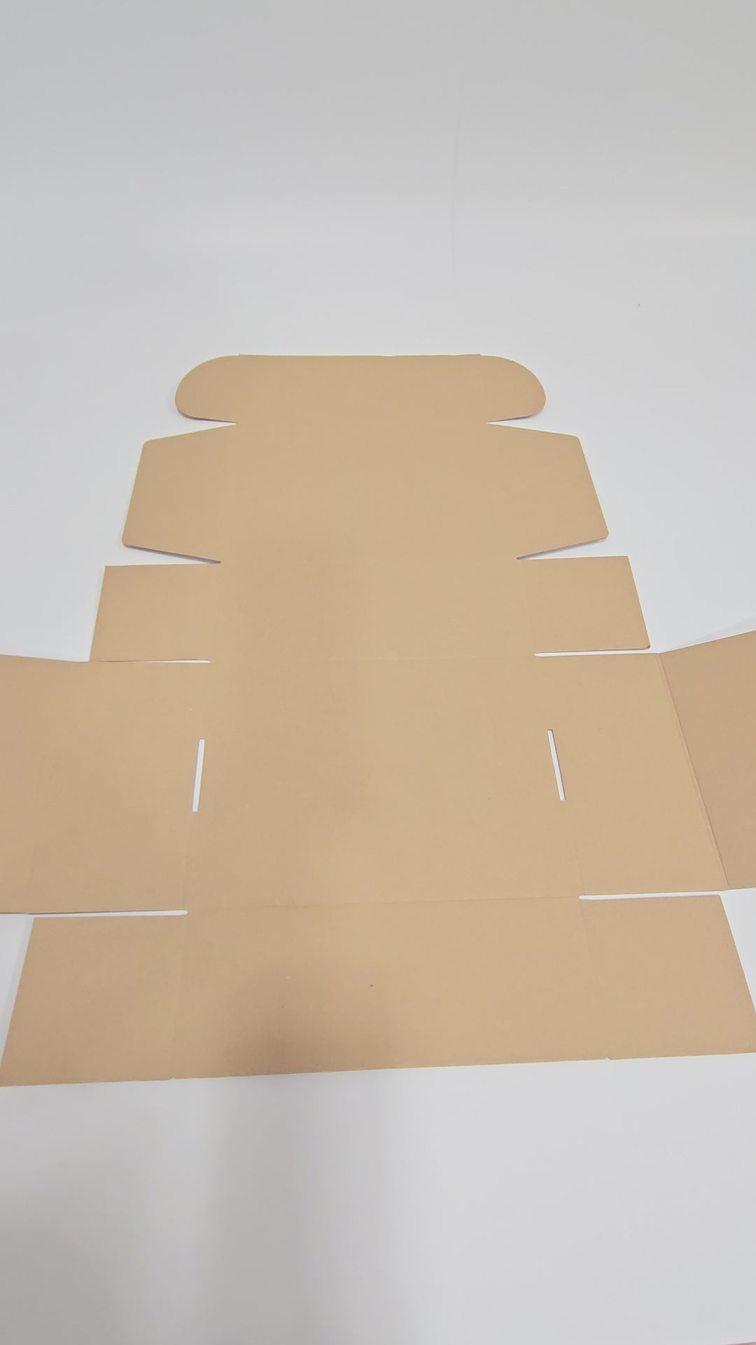 Ansamblare Cutie cu autoformare NATUR Model Craciun Blue Snow Glow dimensiune 28 x 20 x 10cm