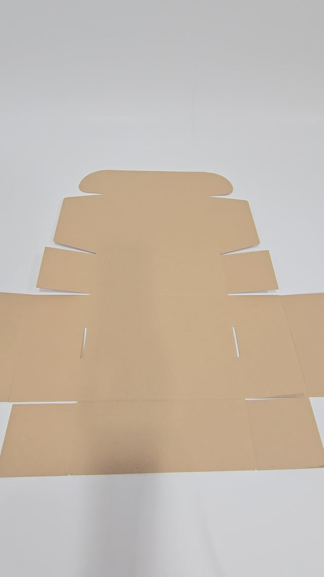 Ansamblare Cutie cu autoformare NATUR Model Craciun Merry Mix Stars dimensiune 28 x 20 x 10cm
