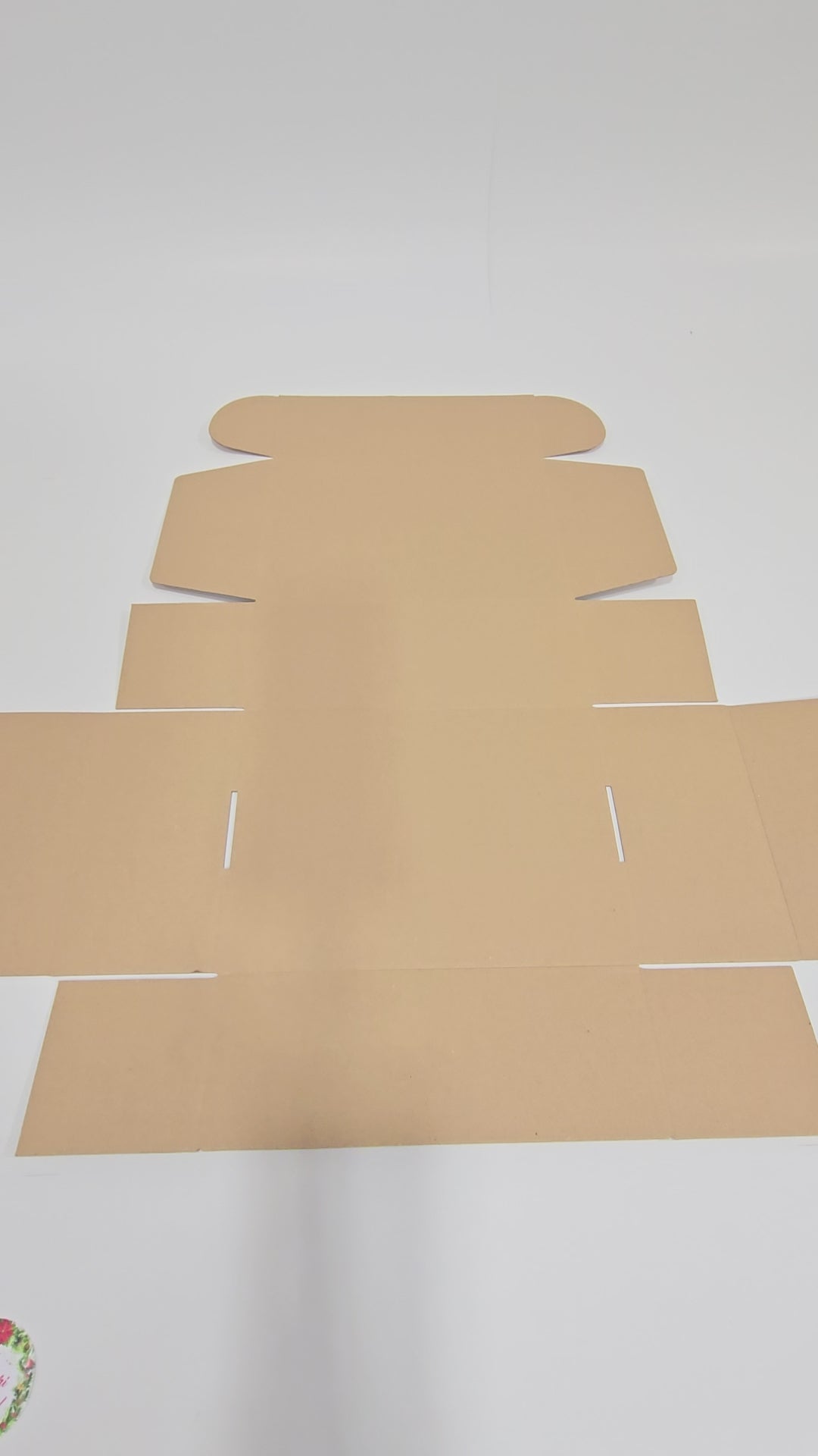 Ansamblare Cutie cu autoformare NATUR Model Craciun Jolly Reindeer dimensiune 28 x 20 x 10cm