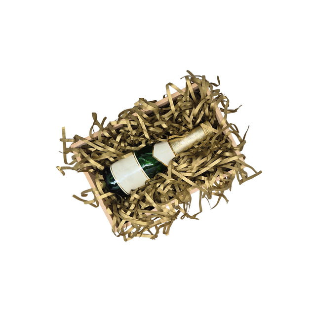 Umplutură din hârtie de mătase gold prezentata într-o cutie cadou natur